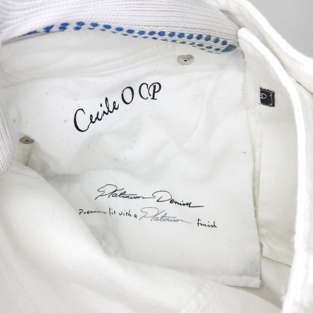 Chicos Platinum Jeans Womens 0.5 (US 6 /S) White Cecile OCP Sequin Strech Capri - Picture 6 of 11